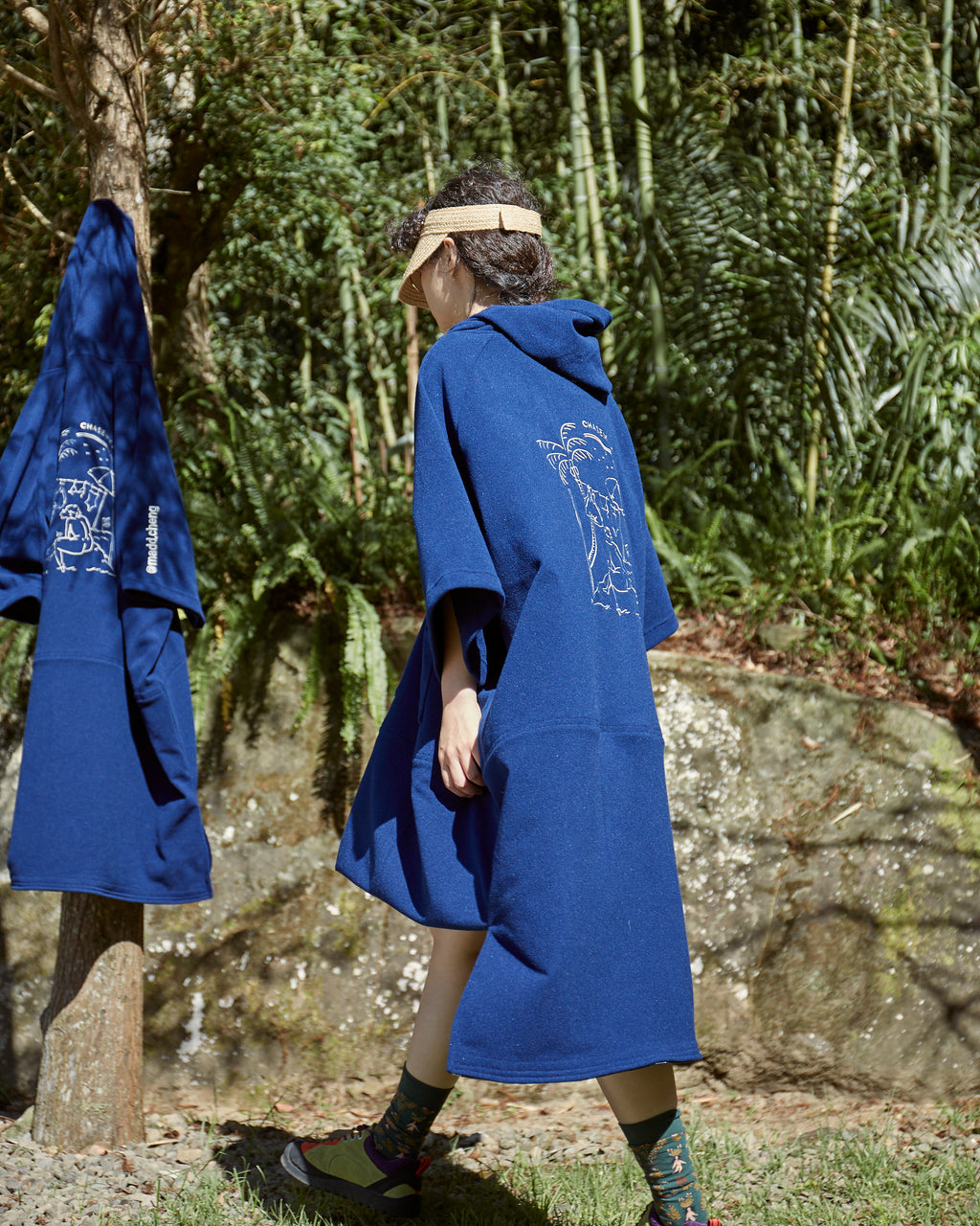 slowdive x moun moun Poncho